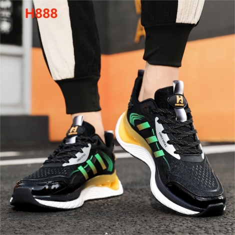 H888