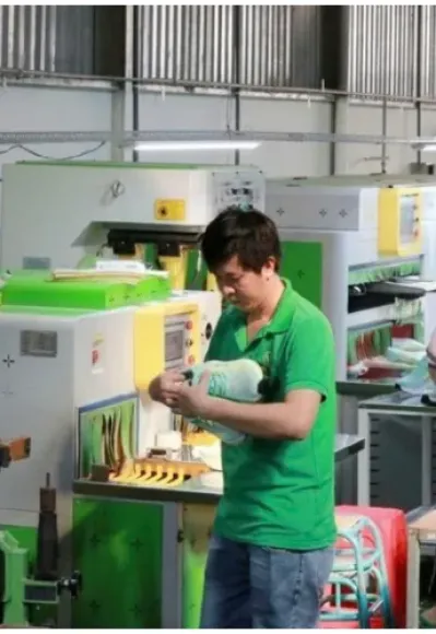 Xu Hướng Thiết Kế Dép Siêu Nhẹ Bán Chạy Trong Tương Lai