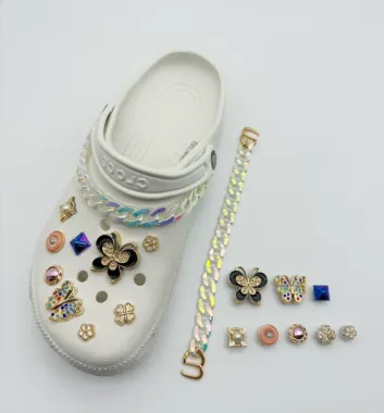 Dép crocs mẫu 2